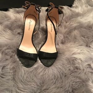 Black sparkle sandals